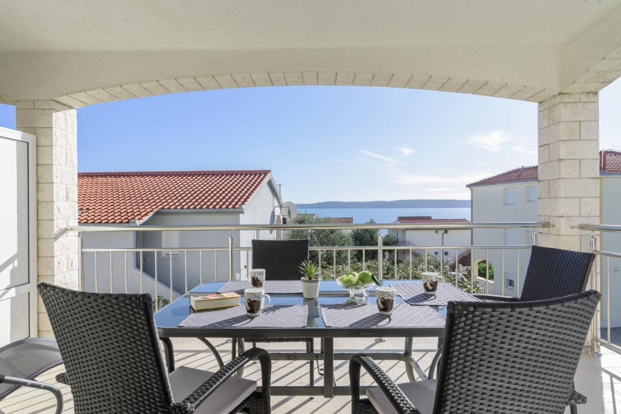 Apartmani Emil Trogir Exteriör bild