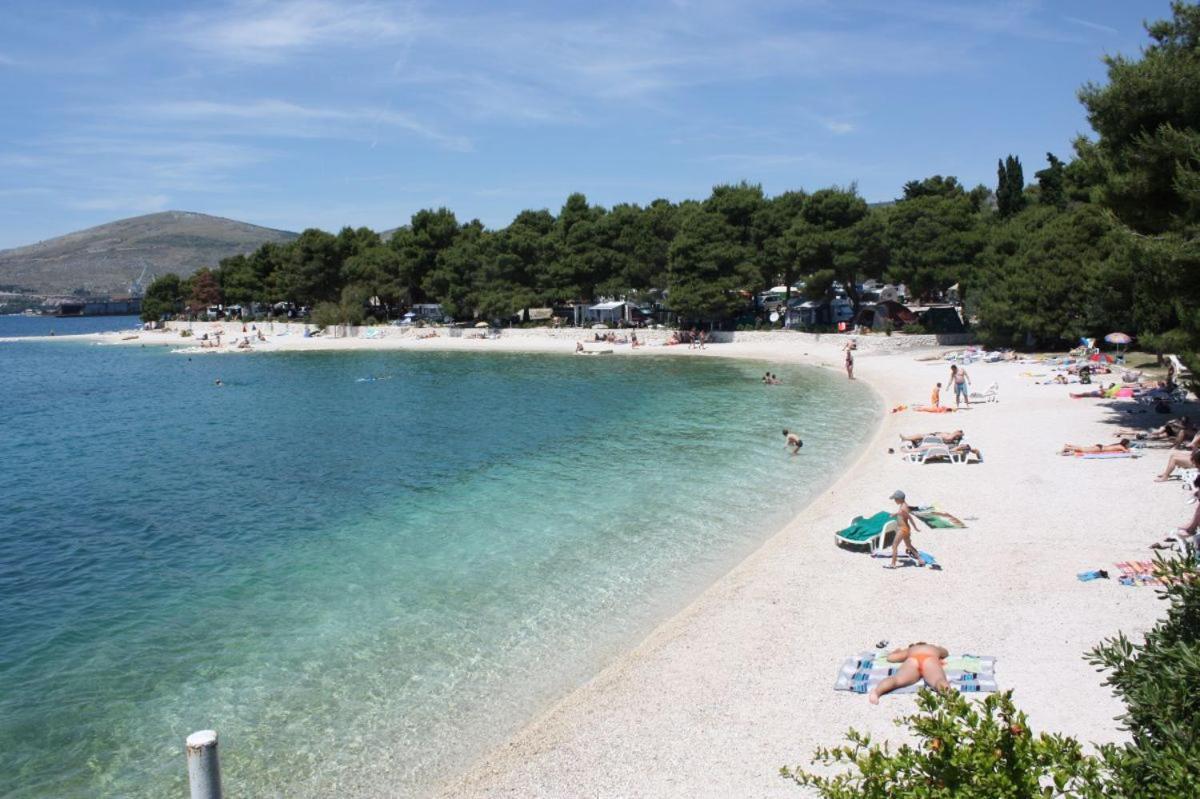 Apartmani Emil Trogir Exteriör bild