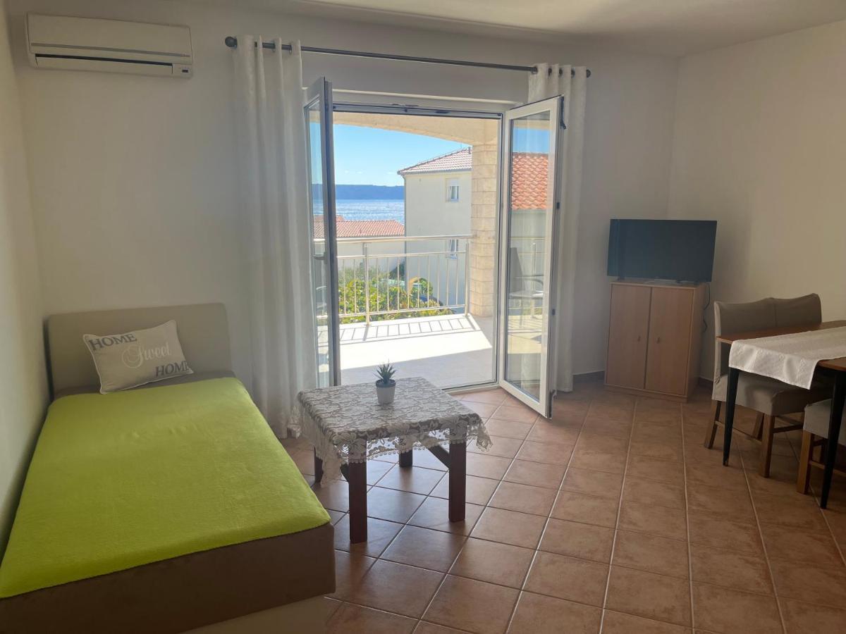 Apartmani Emil Trogir Exteriör bild